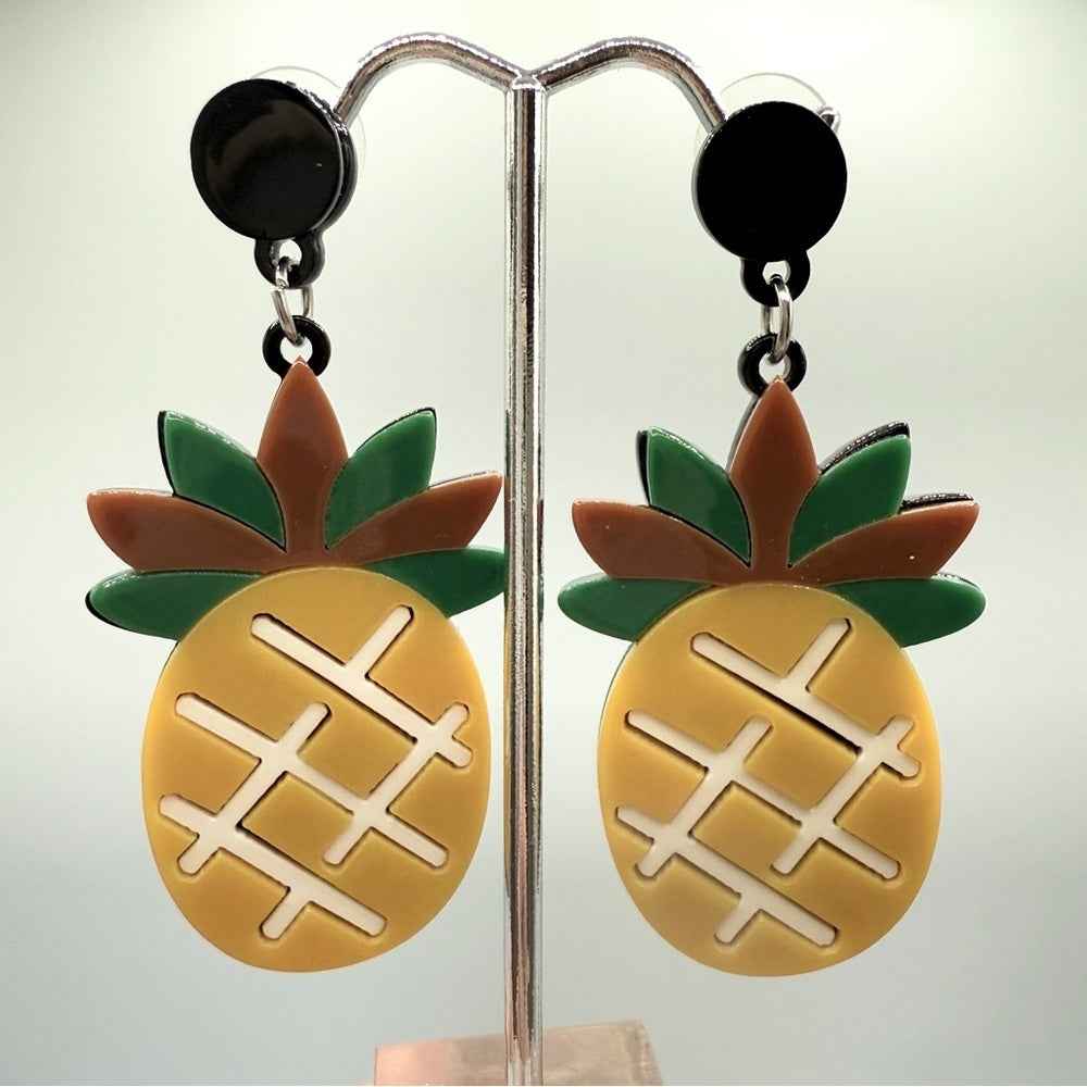 EarringsTropical Pineapple Dangle Earrings