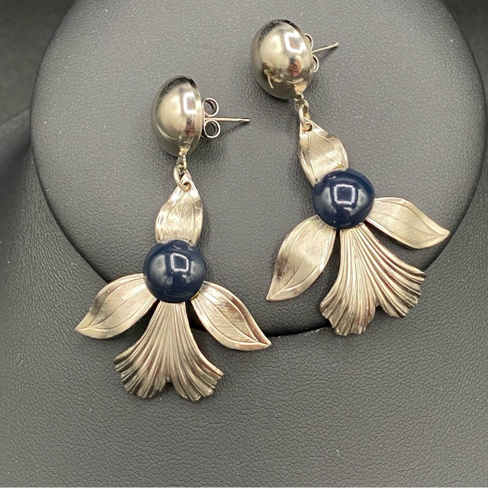 EarringsVintage 1950s Fleur-de-Lis Drop Earrings with Navy Cabochon