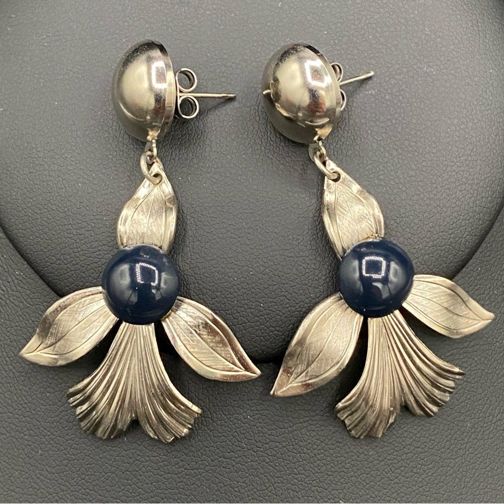 EarringsVintage 1950s Fleur-de-Lis Drop Earrings with Navy Cabochon