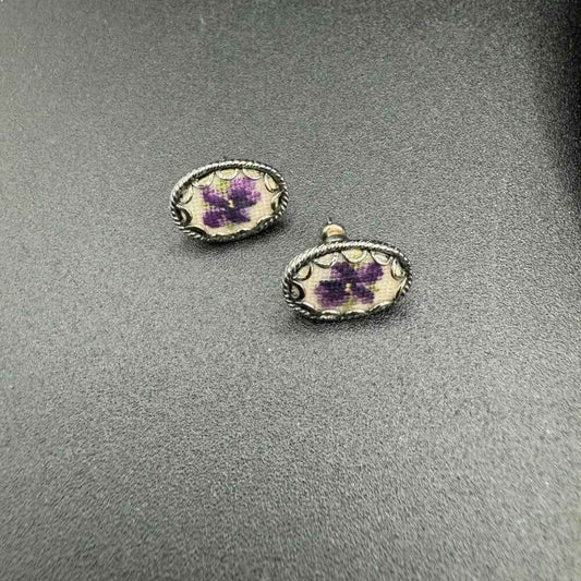 EarringsVintage 1950s Hand Embroidered Purple Pansy Needlepoint Stud Earrings