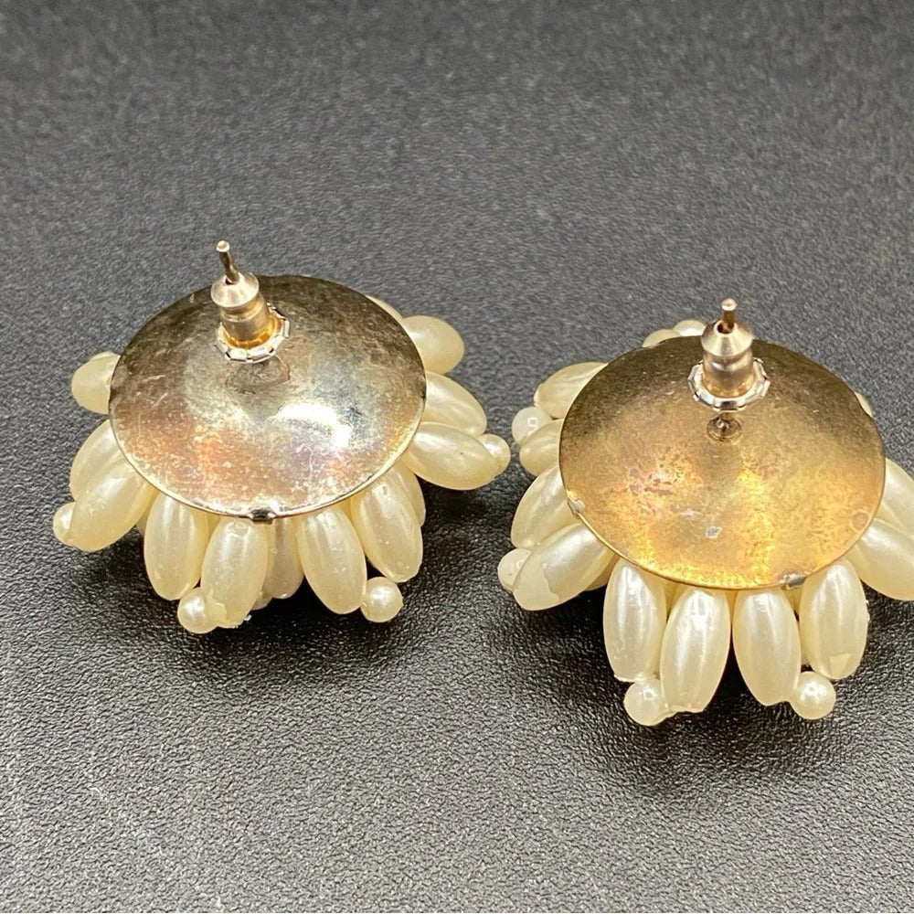EarringsVintage 1950s/60s Faux Pearl Cluster Flower Stud Earrings