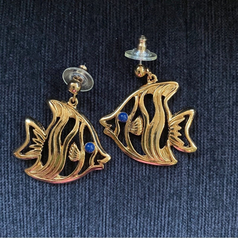 EarringsVintage 1992 Avon "Two Fish" Angel Fish Gold-Tone Dangle Earrings