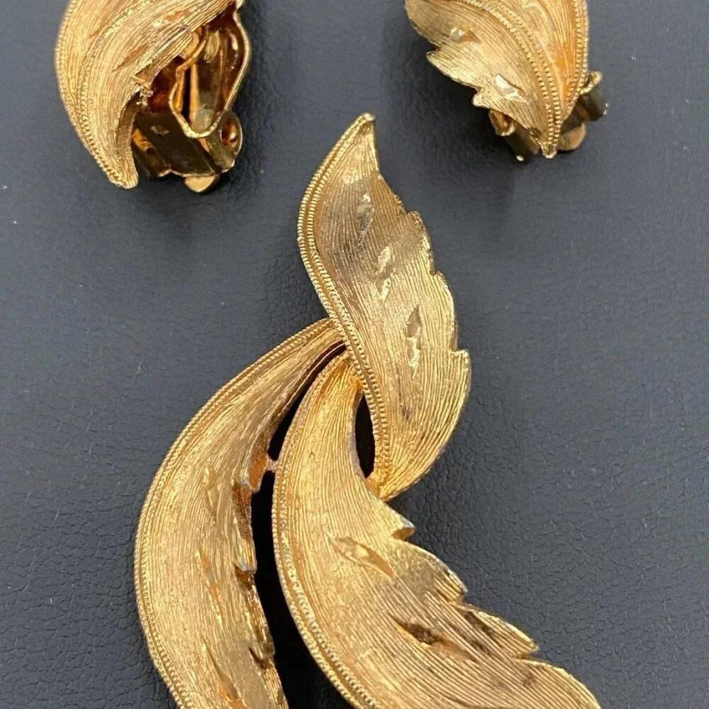SetsVintage 60s JJ Textured Gold Tone Gilt Leaf Set Brooch and Clip On Earrings