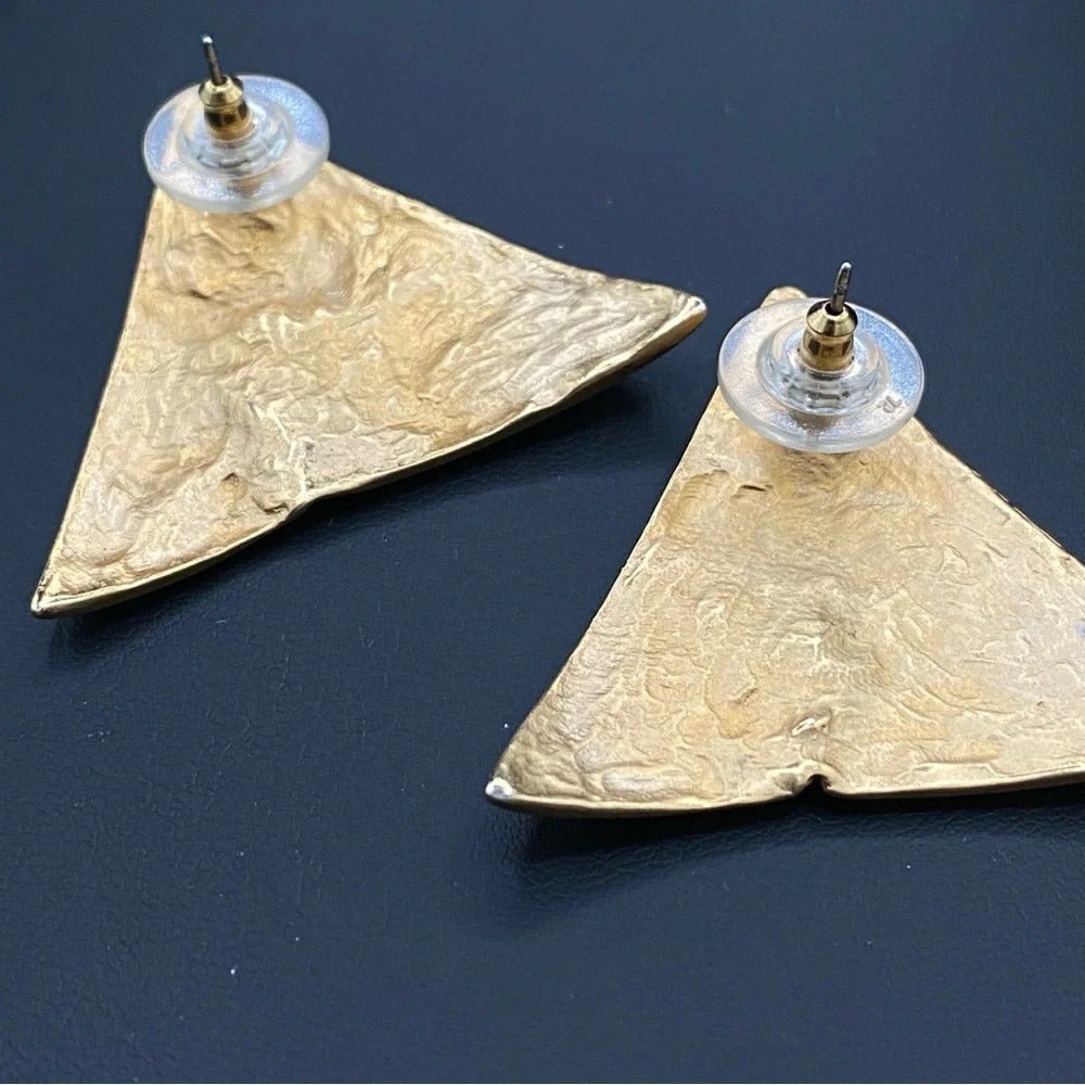 EarringsVintage 80s Abstract Triangle Statement Earrings — Red Enamel & Gold-Tone