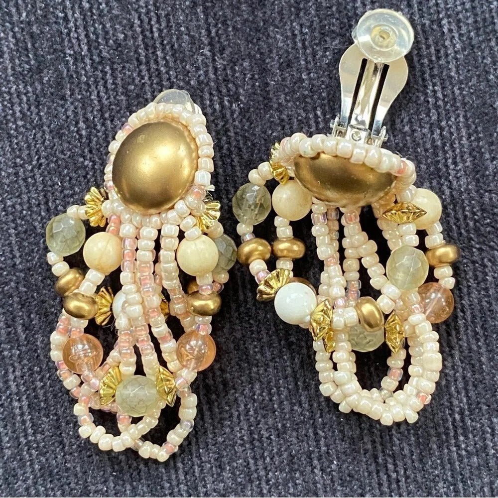 EarringsVintage 80s Claire's Pinkish Seed Bead Dangle Clip-On Earrings - Old Deadstock