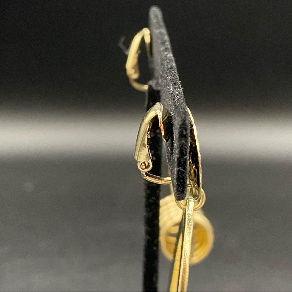 EarringsVintage 80s Hammered Gold-Tone Dangle Hoop Clip-Ons