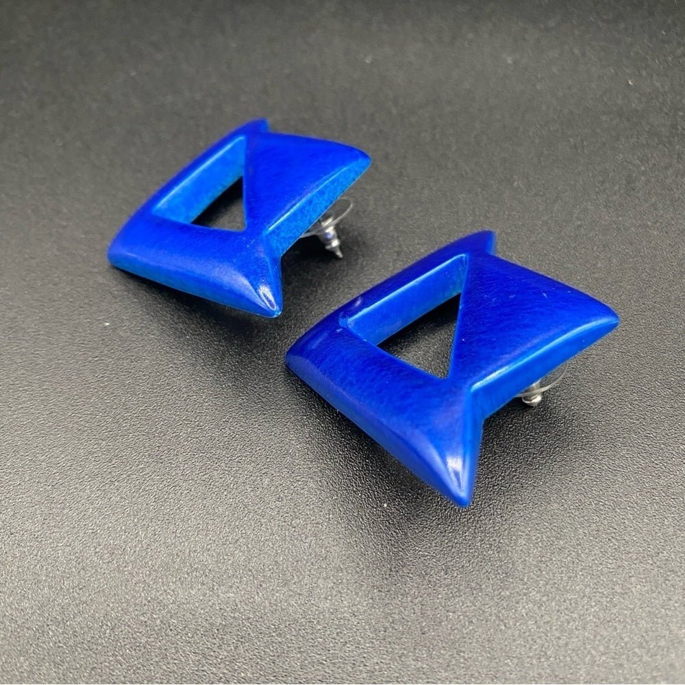 EarringsVintage 80s/90s Bright Blue Mod Geometric Lucite Earrings