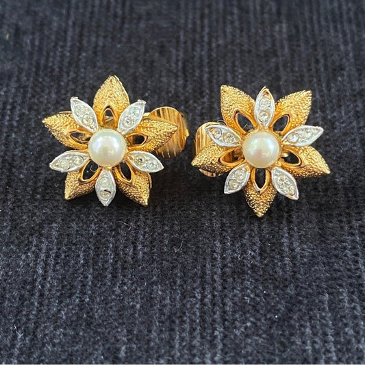 EarringsVintage Brushed Gold Flower Clip-On Earrings — CZ & Faux Pearl