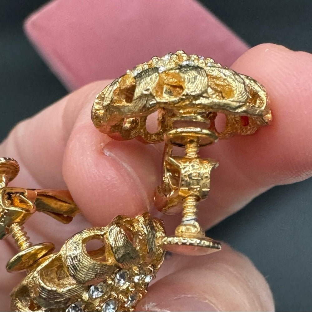 EarringsVintage Deadstock Gold-Tone Dome Rhinestone Screwback Earrings