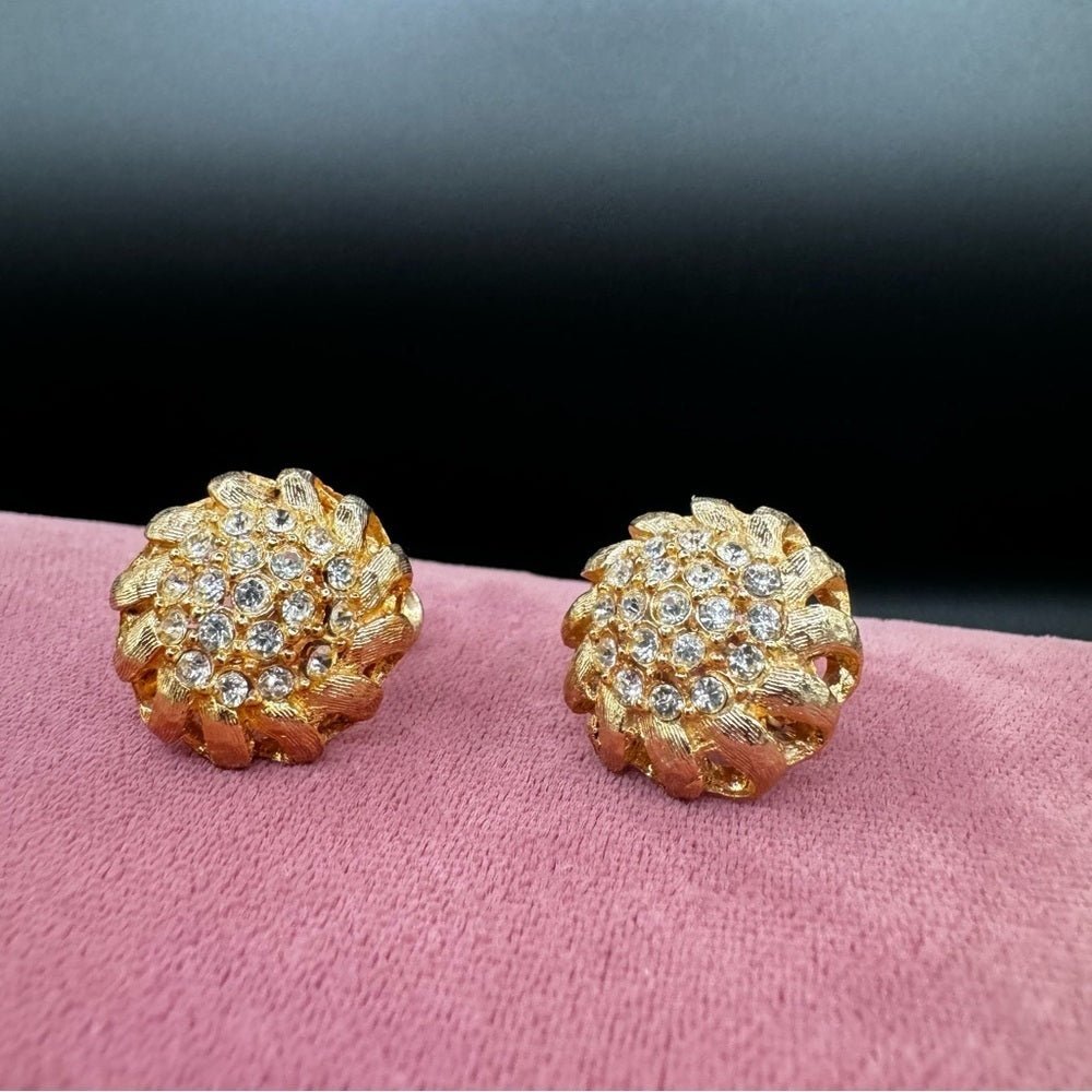EarringsVintage Deadstock Gold-Tone Dome Rhinestone Screwback Earrings