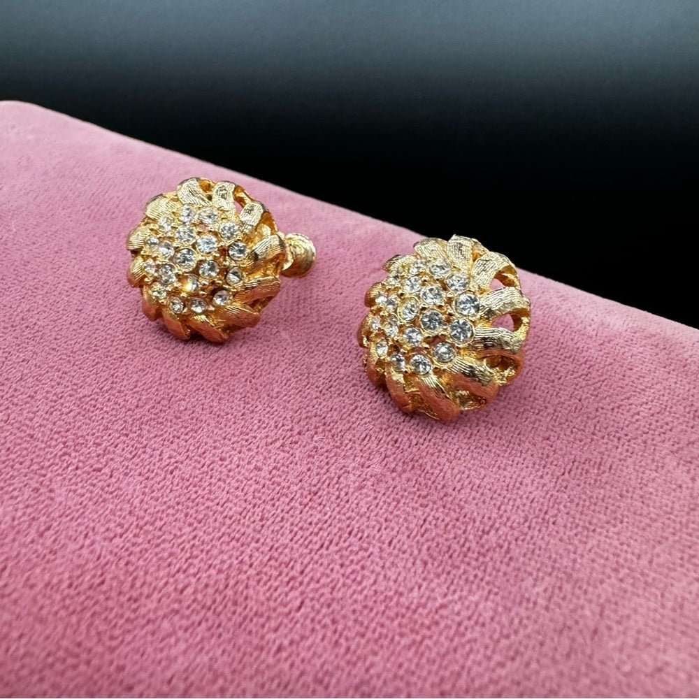 EarringsVintage Deadstock Gold-Tone Dome Rhinestone Screwback Earrings