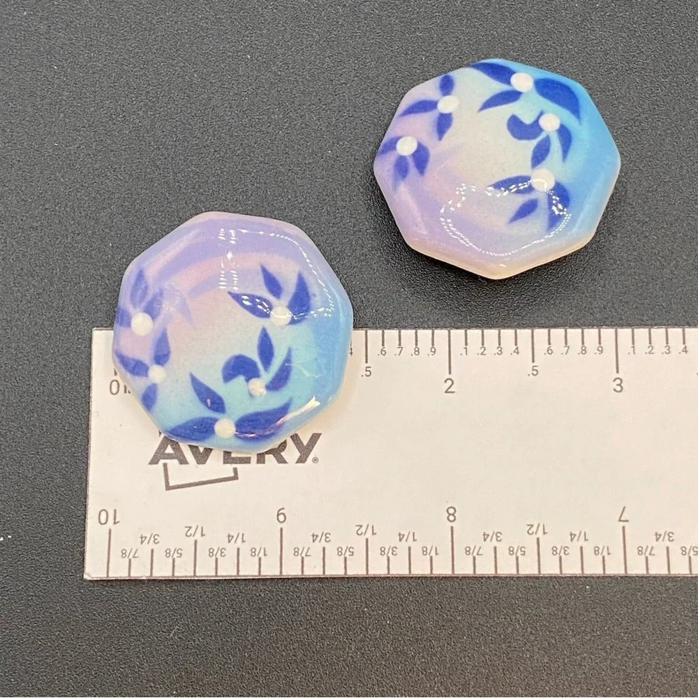 EarringsVintage Japanese Hand-Painted Porcelain Clip-On Earrings