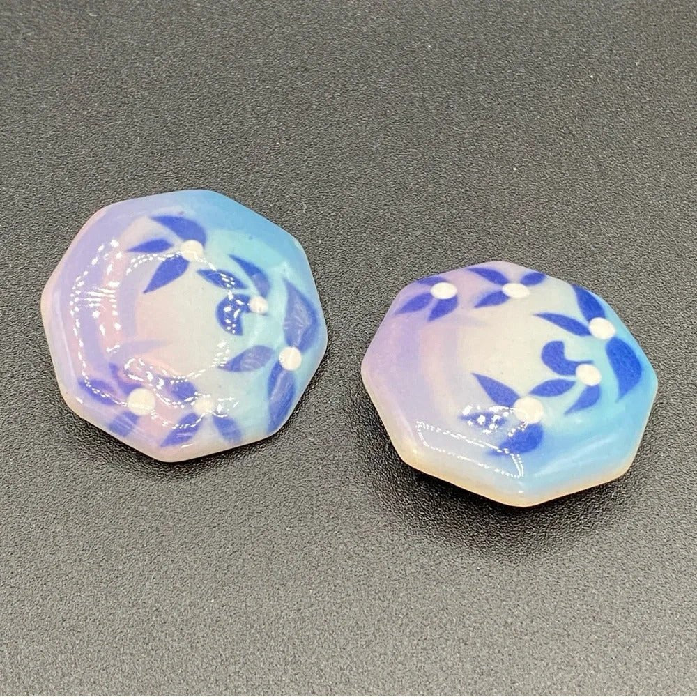 EarringsVintage Japanese Hand-Painted Porcelain Clip-On Earrings