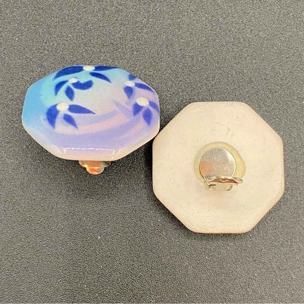 EarringsVintage Japanese Hand-Painted Porcelain Clip-On Earrings