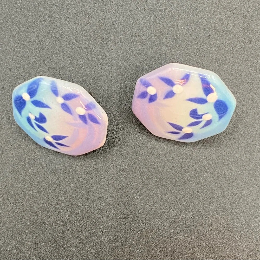 EarringsVintage Japanese Hand-Painted Porcelain Clip-On Earrings