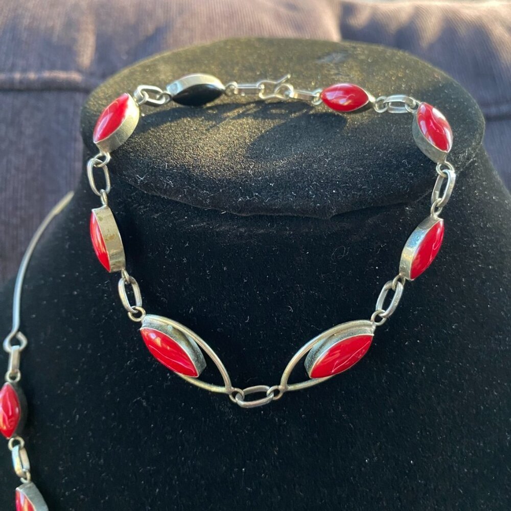 SetsVintage Reversible Red and Black Necklace Bracelet Set - Art Deco Modernist Style