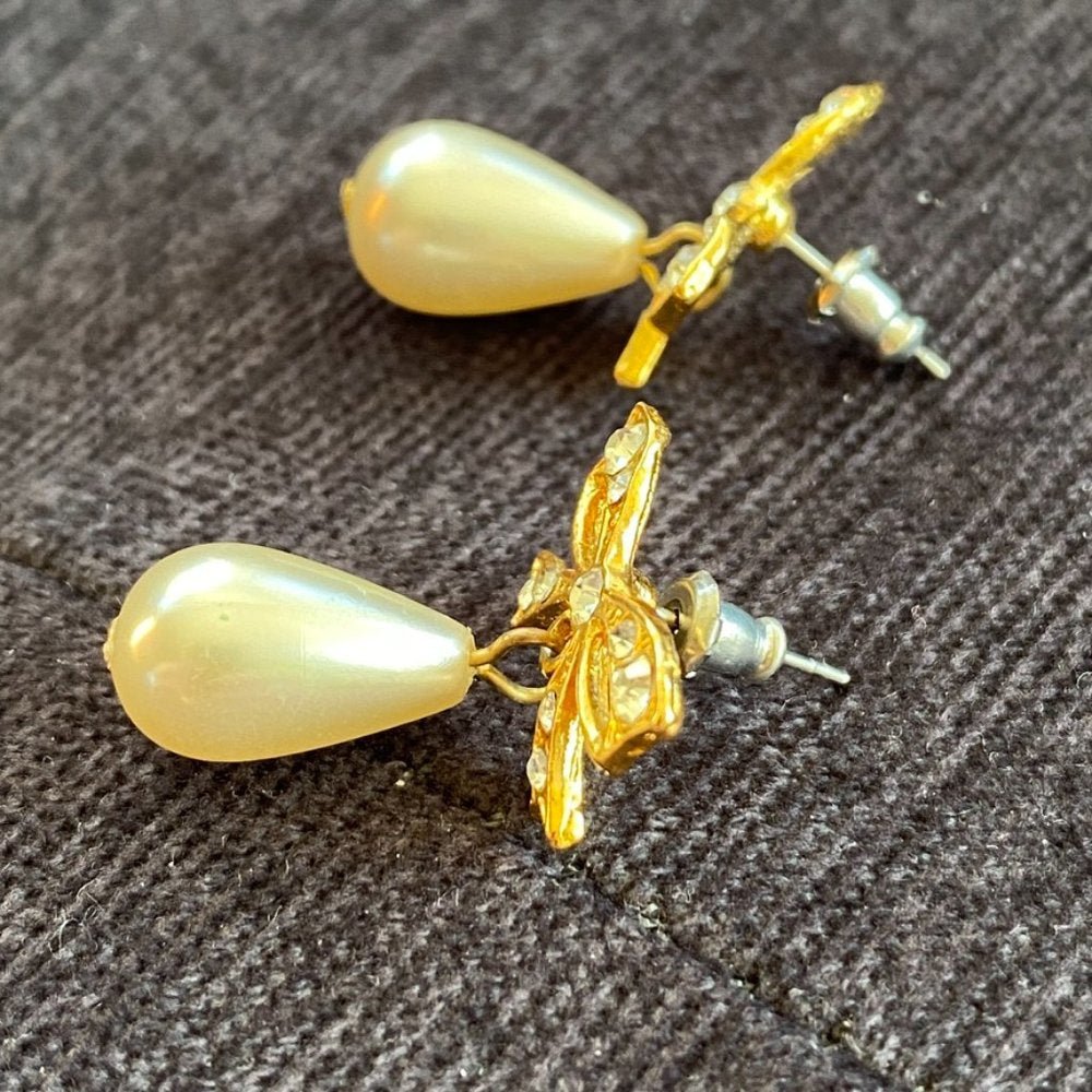 EarringsVintage Rhinestone Bow & Faux Pearl Drop Earrings
