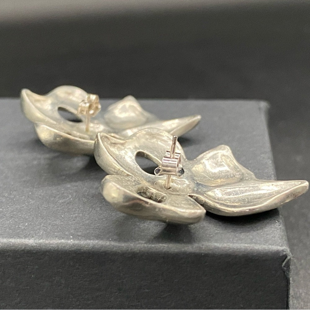 EarringsVintage Seagull Canada Signed Pewter Bow Earrings — 1988