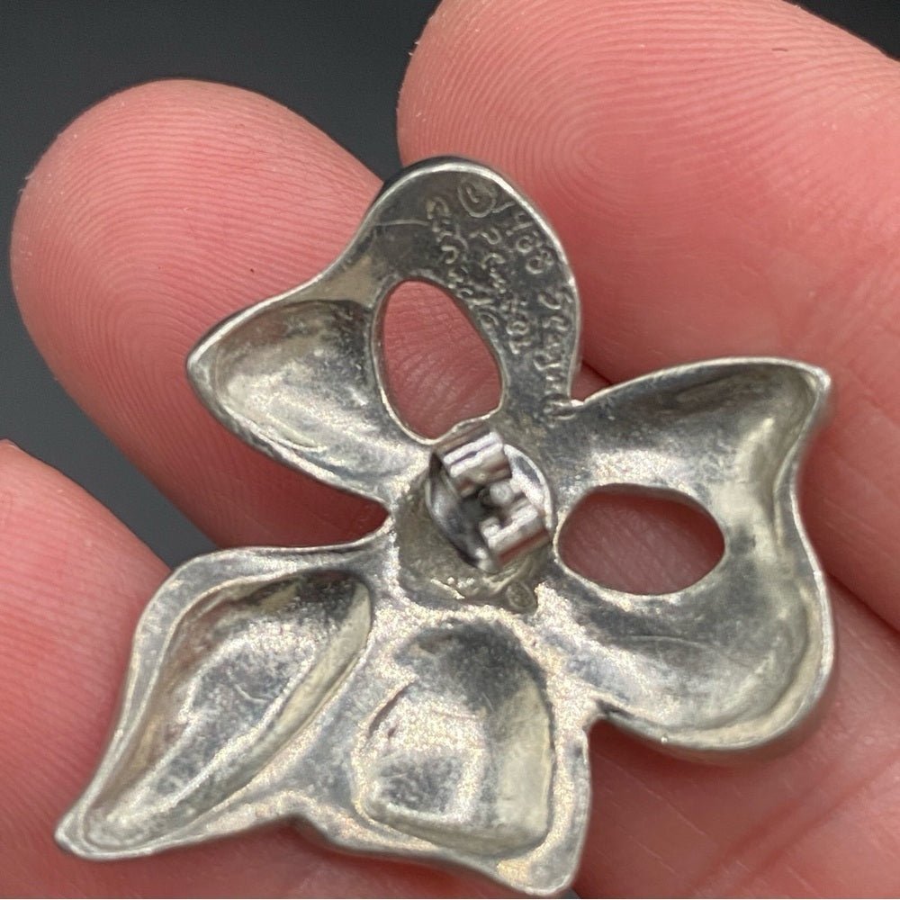 EarringsVintage Seagull Canada Signed Pewter Bow Earrings — 1988