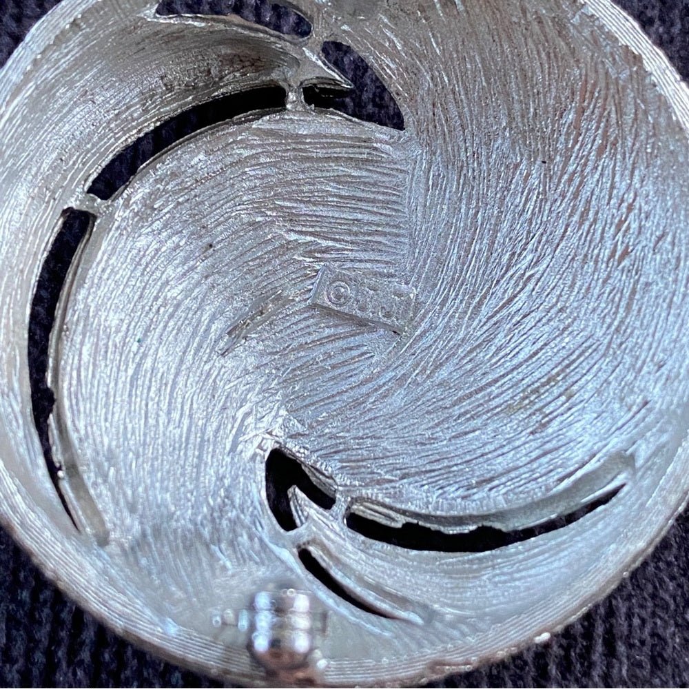 BroochesVintage Signed JJ Jonette Silver Tone Textured Art Nouveau Modernist Brooch