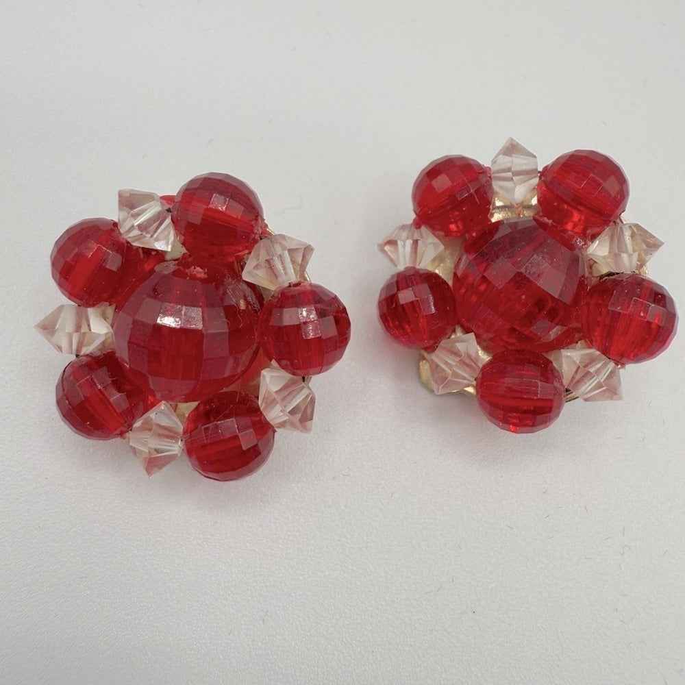 EarringsVintage Signed Lisner Red Cluster Clip-On Earrings