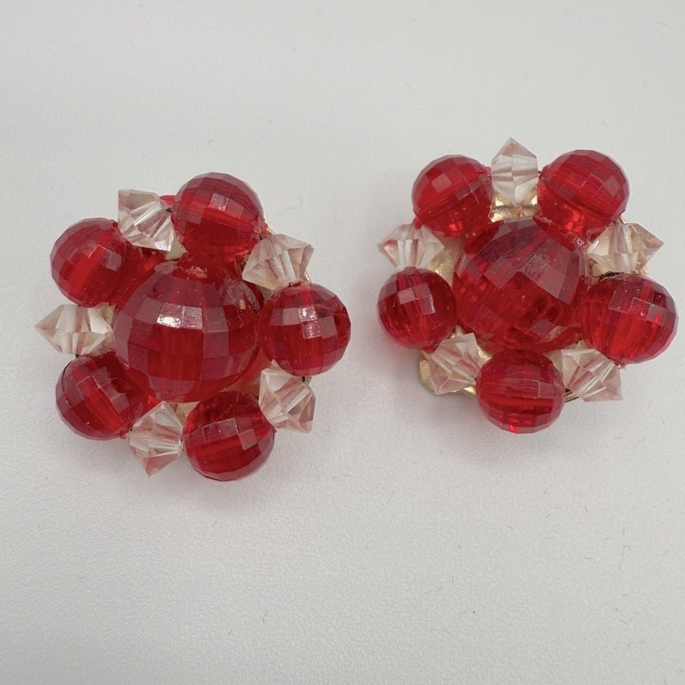 EarringsVintage Signed Lisner Red Cluster Clip-On Earrings