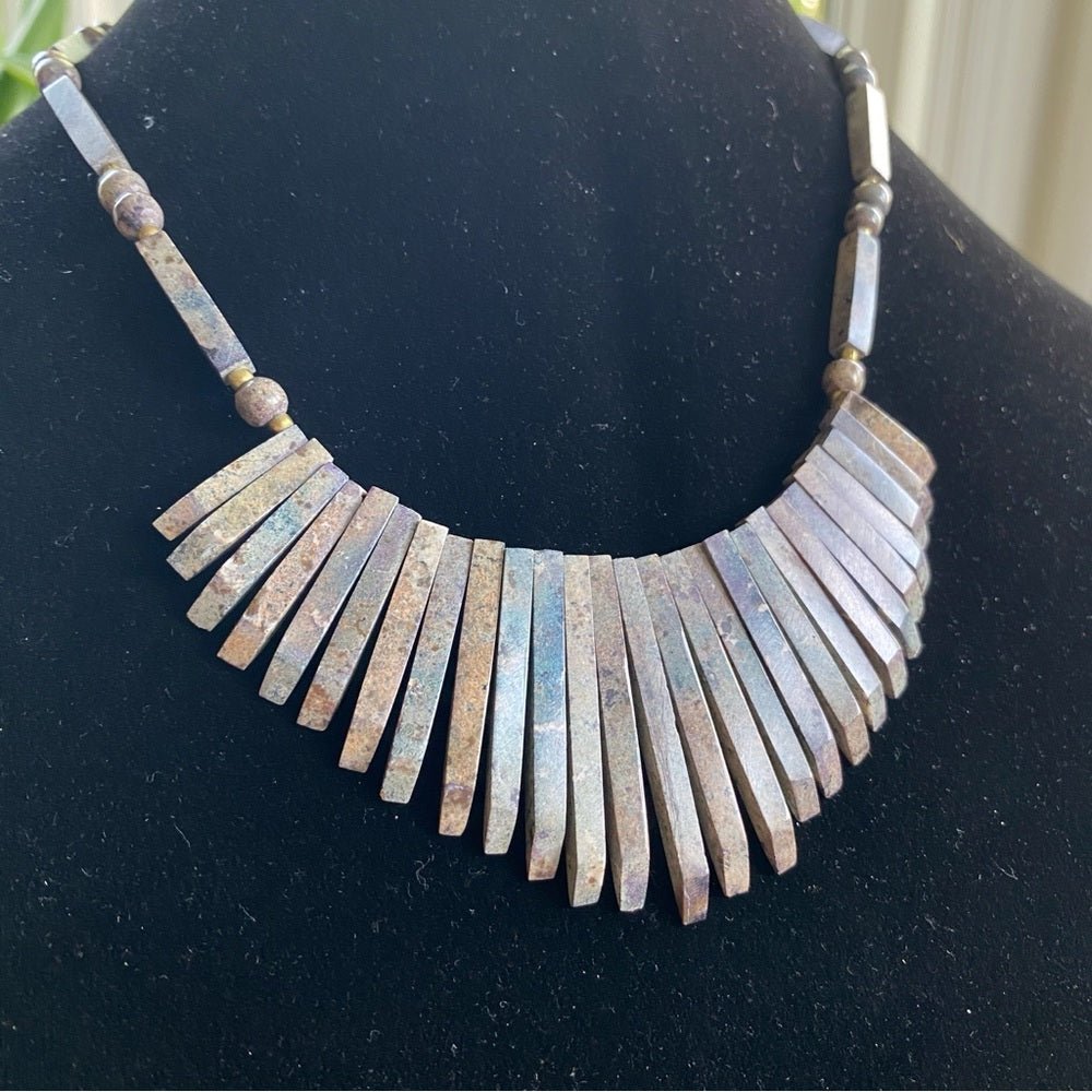 NecklaceVintage Turquoise Jasper Necklace Bib Necklace in Brutalist Design - Natural Stone