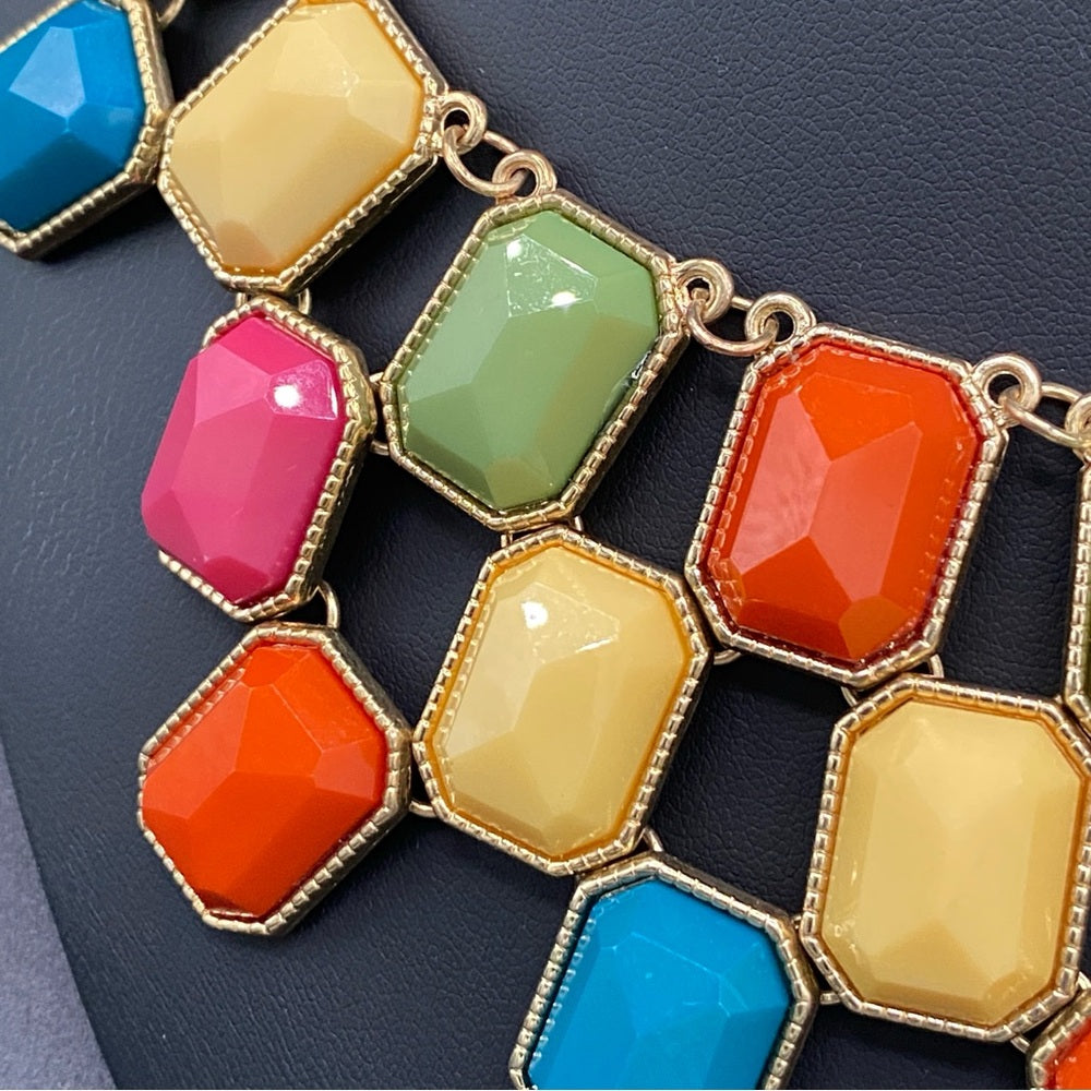 Beautiful Colorful Chunky Bib Necklace