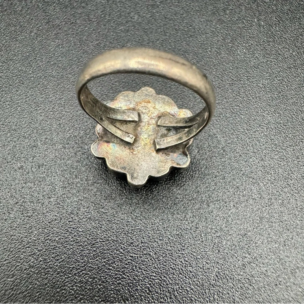 Vintage Zuni Cluster Signet Ring with Prong Setting in Sterling Silver Size 5