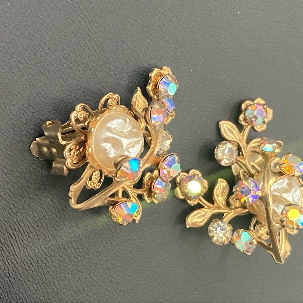 Gorgeous Baroque Style AB Crystal and Faux Pearl Vintage Clip On Earrings