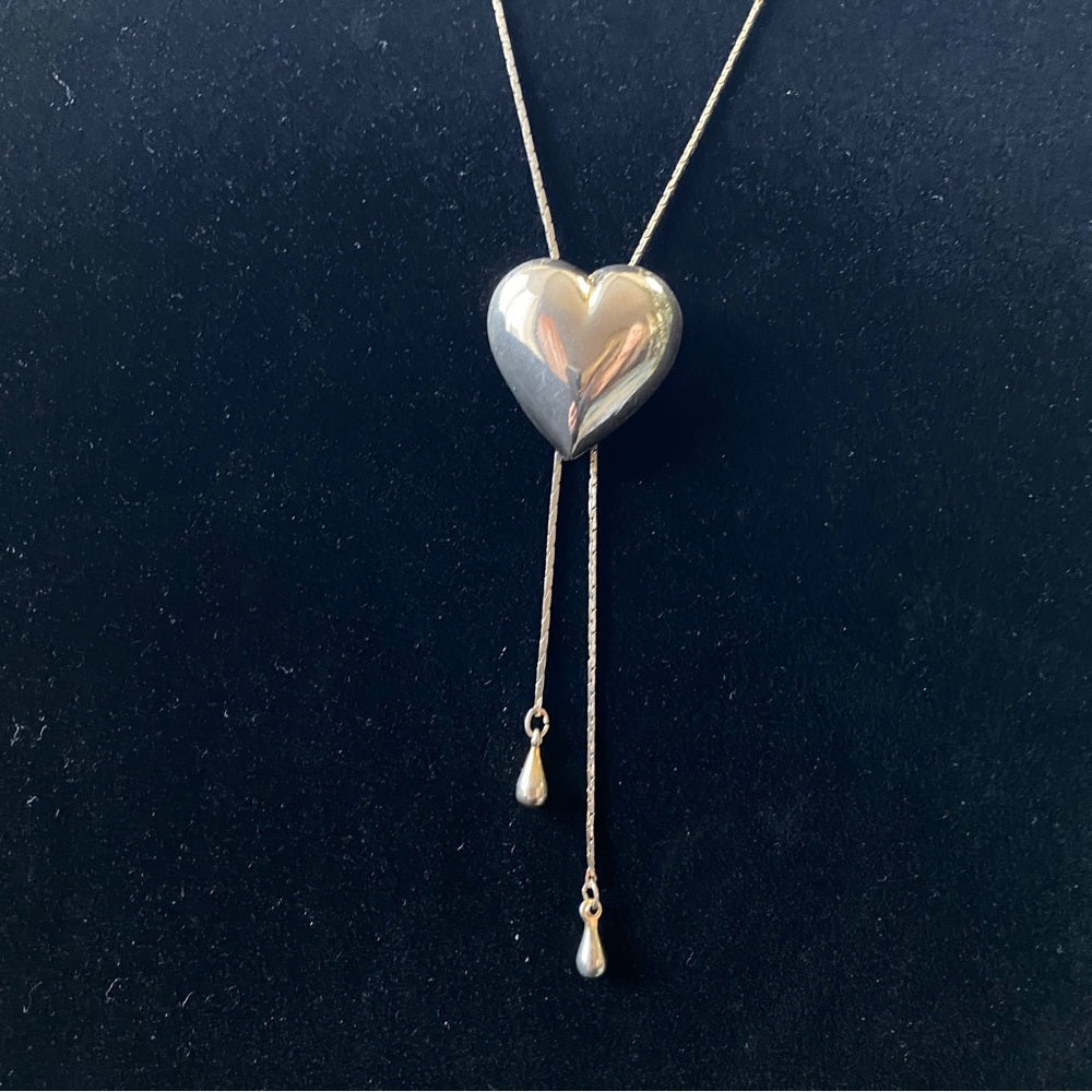 Puffy Heart Lariat Necklace