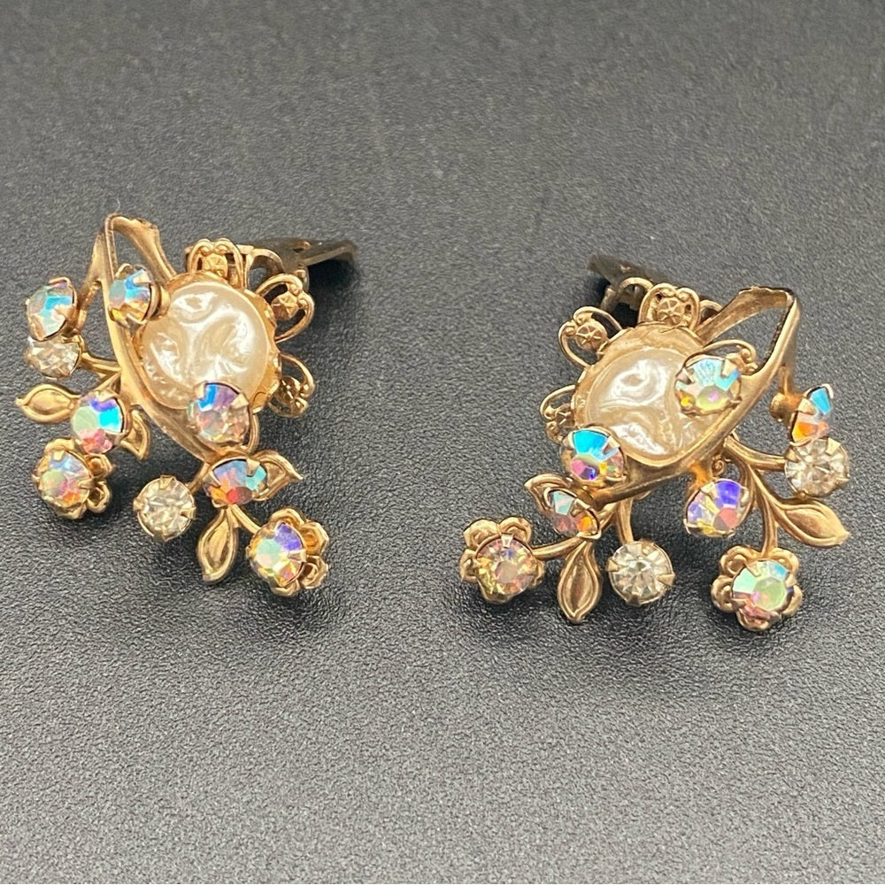 Gorgeous Baroque Style AB Crystal and Faux Pearl Vintage Clip On Earrings
