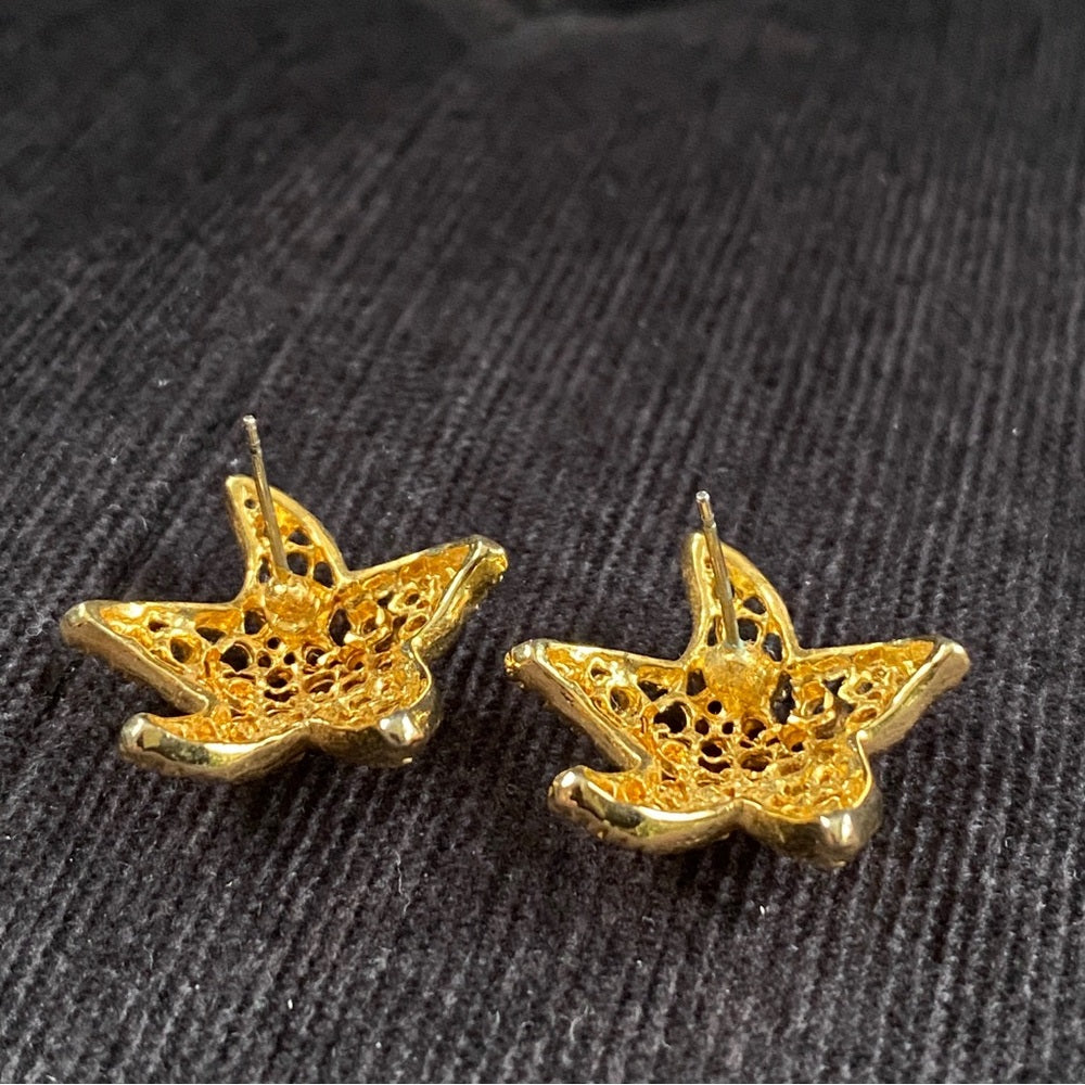 Nautical Gold Tone Mesh Starfish Earrings Pierced