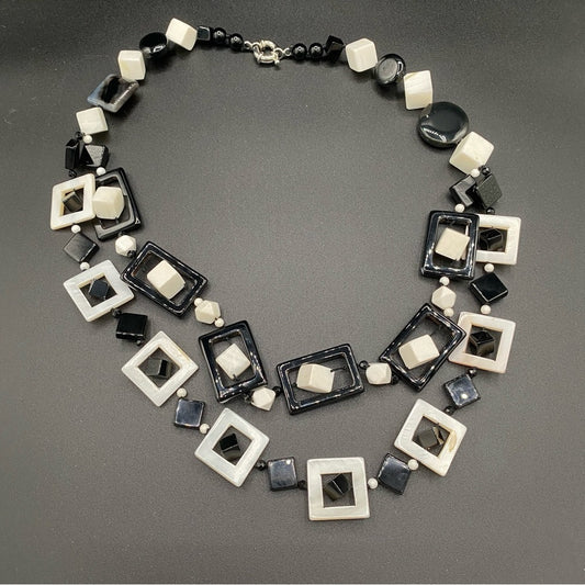 Stunning Black & White High End Statement Necklace Made of Marble and Onyx Stone