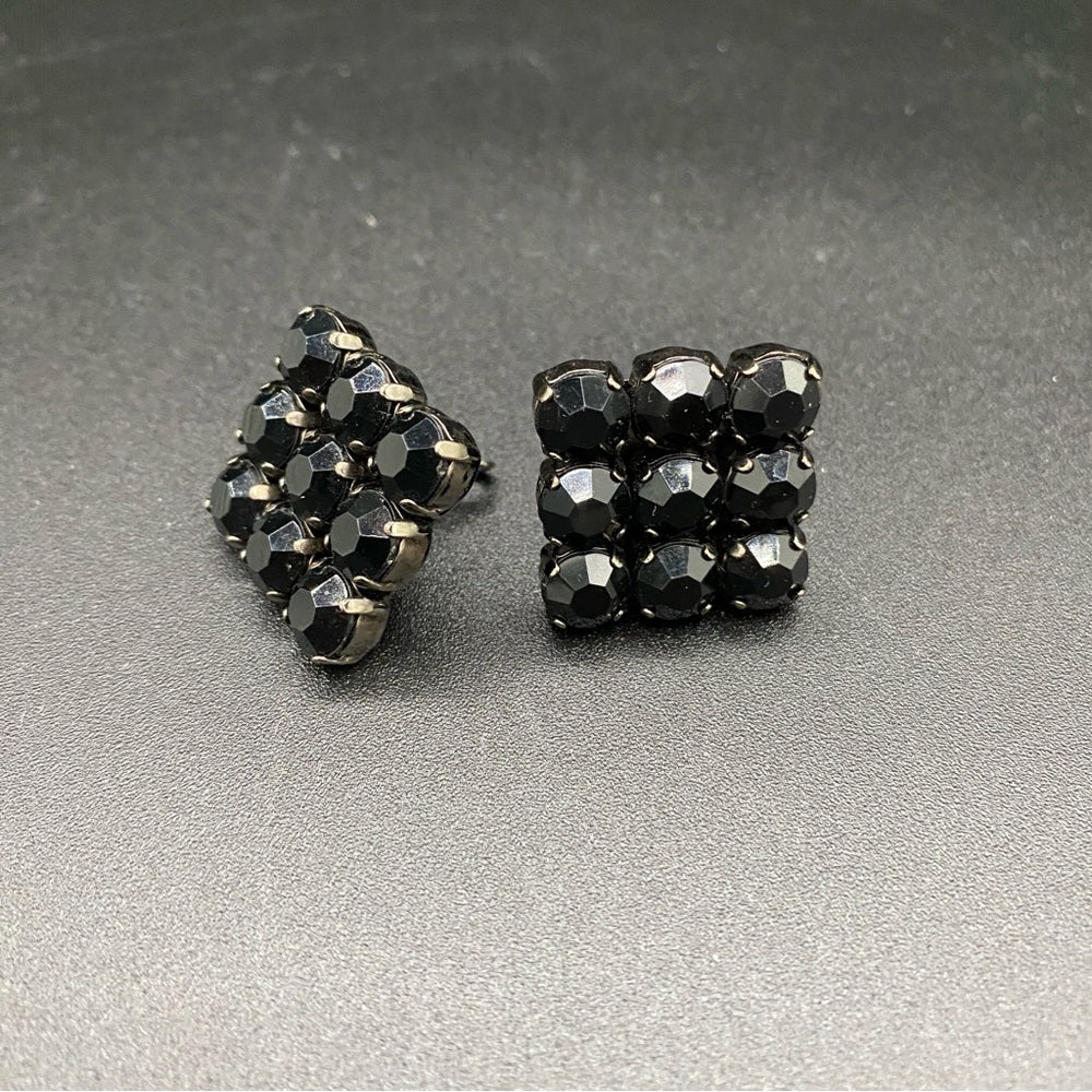 Vintage Black Faceted Jet Black Bead Clip On Earrings