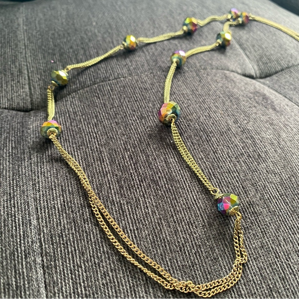 Dainty Aurora Borealis Stationary Glass Beaded Necklace