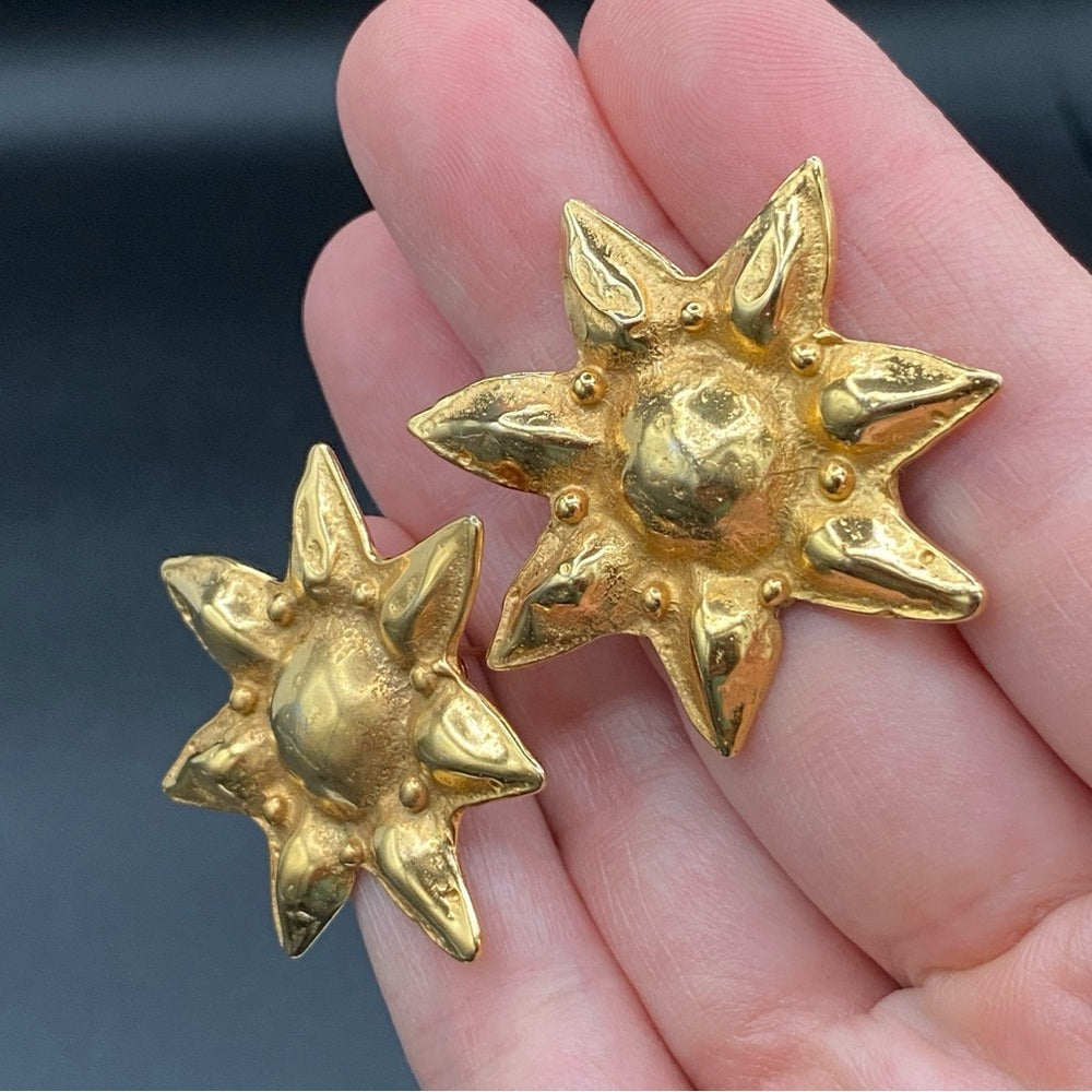 Rare Vintage Gold Plated Egyptian Sun Pierced Earrings Marked MMA