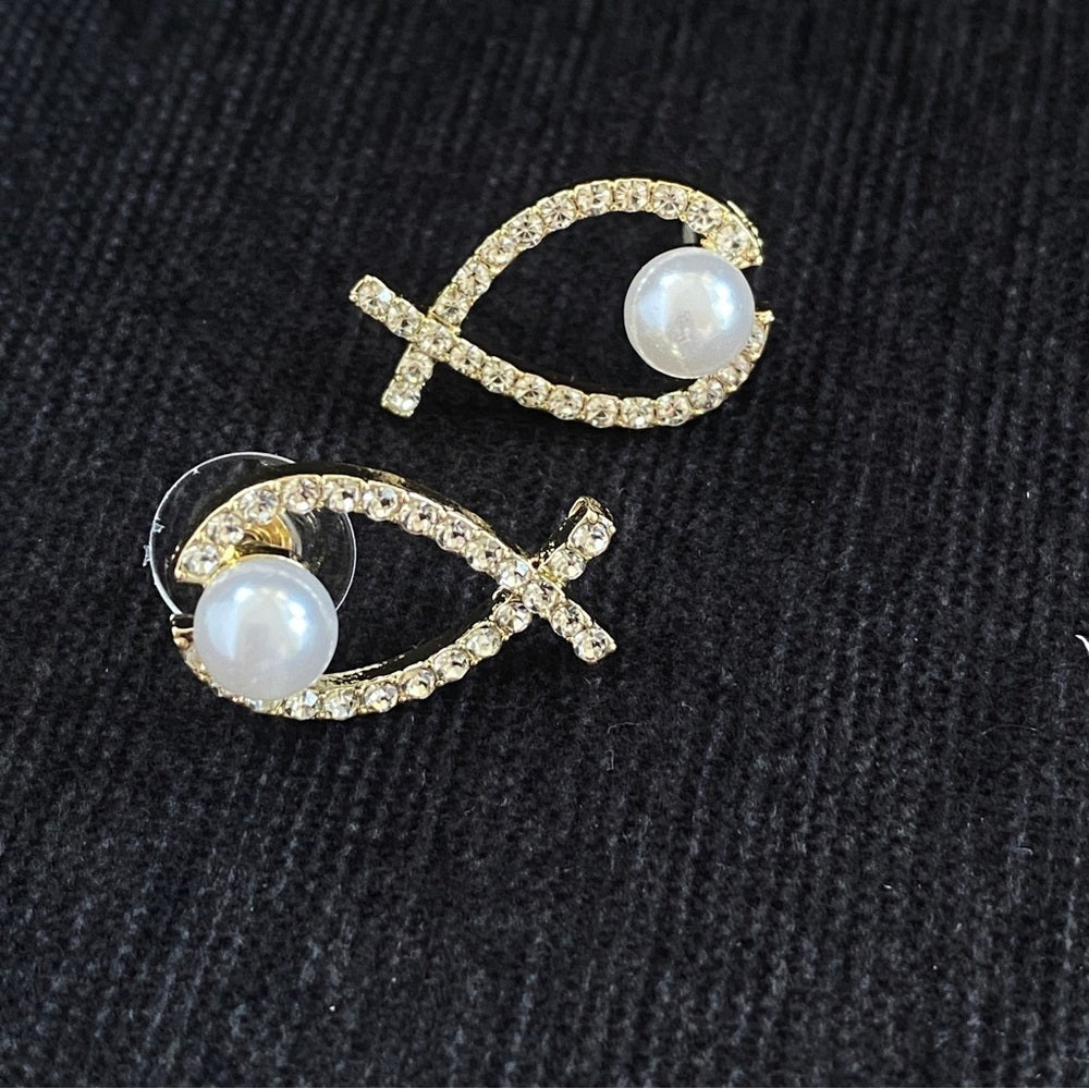 Faux Pearl and Rhinestone Encrusted Bow Earrings Pierced