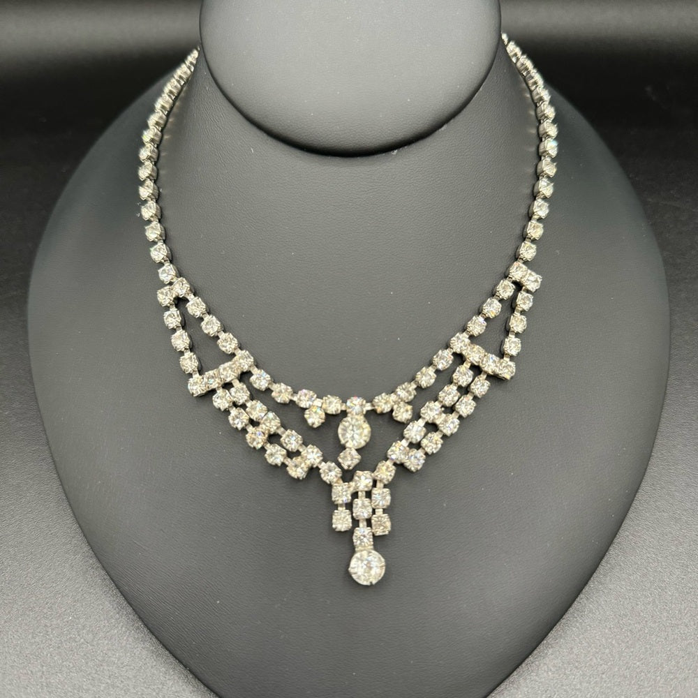 Ornate Rhinestone 1940s Glam Necklace