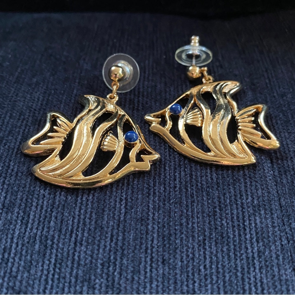 Vintage AVON "Two Fish" Gold Tone Dangle Earrings with Blue Eye Accent