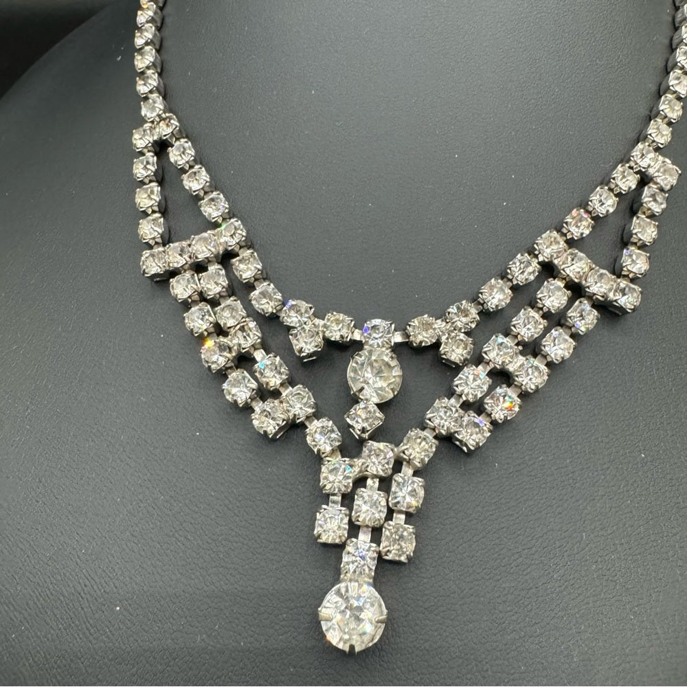 Ornate Rhinestone 1940s Glam Necklace