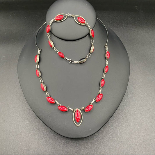 Vintage Art Deco Reversible Red and Black Teardrop Necklace and Bracelet Set