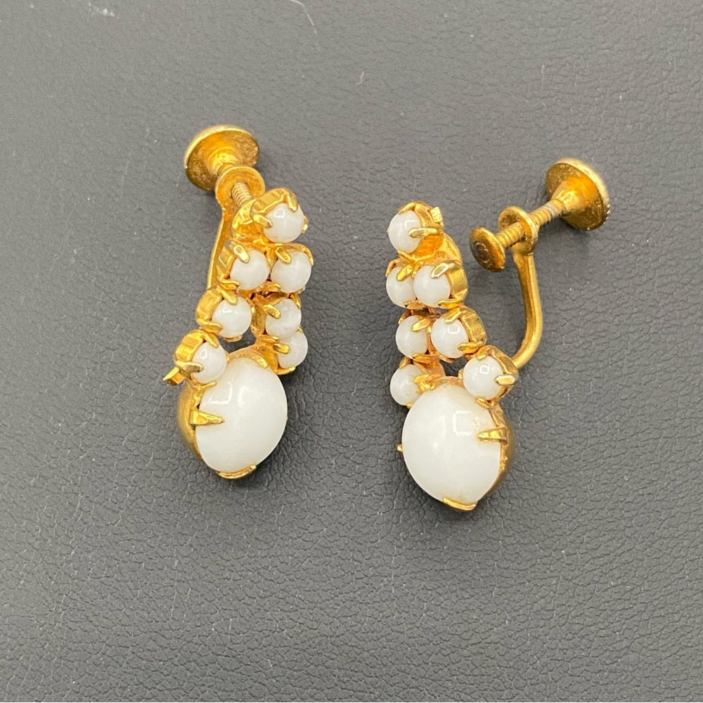 Vintage Milk Glass in Prong Setting Dangle ScrewBack Earrings