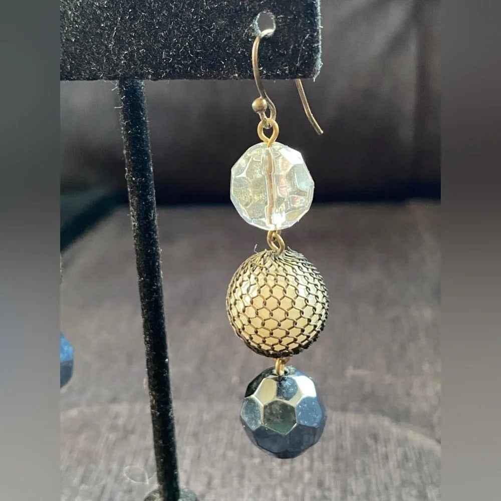 Elegant Dangle Earrings with Chainmail Pearl, Crystal Beads 2.5”