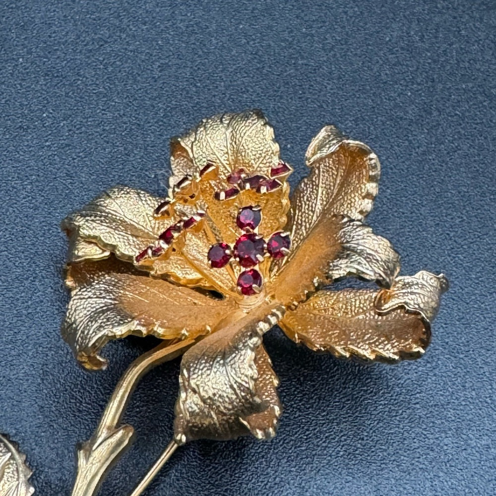 Trembler Flower Brooch with Red Rhinestone Pistil Centre