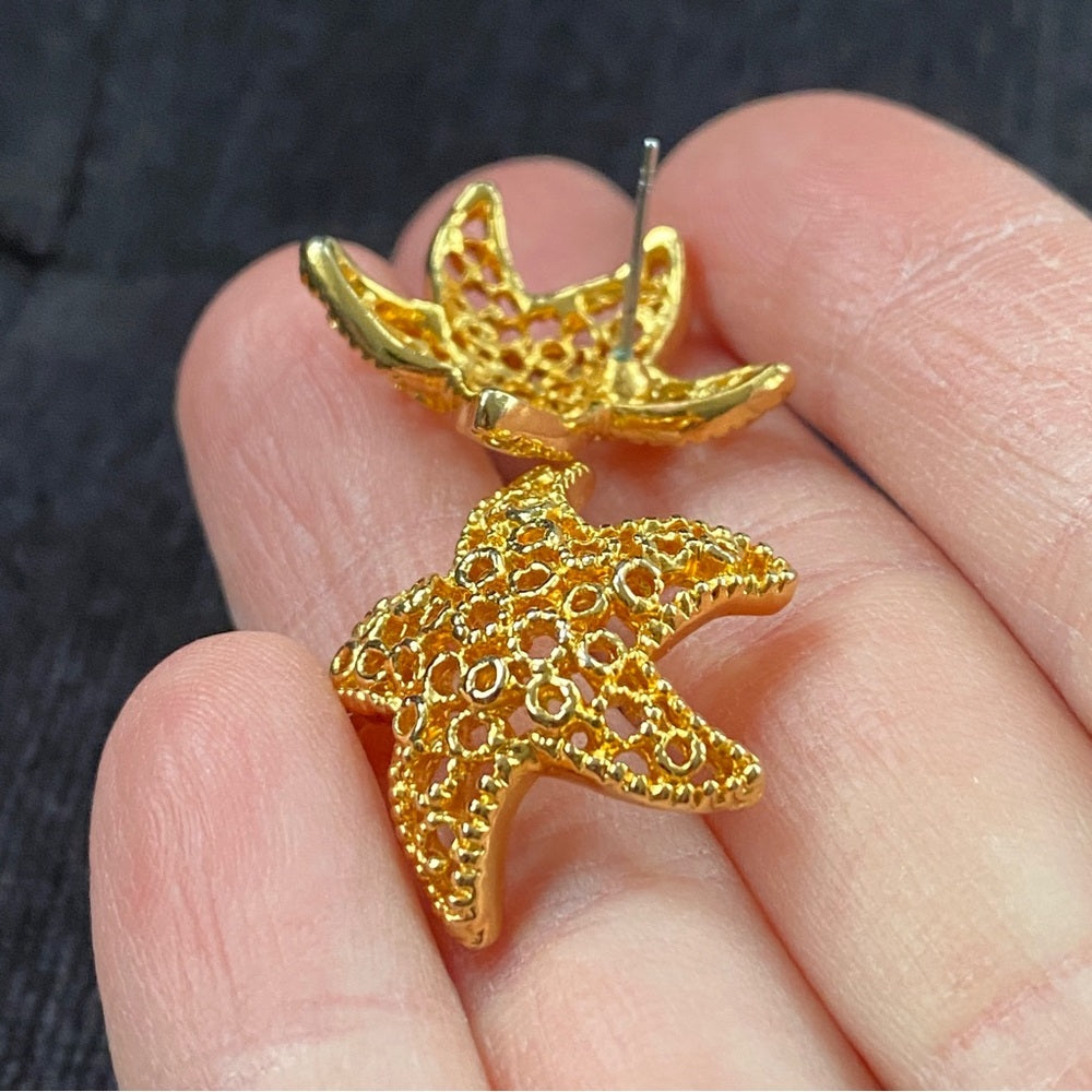 Nautical Gold Tone Mesh Starfish Earrings Pierced