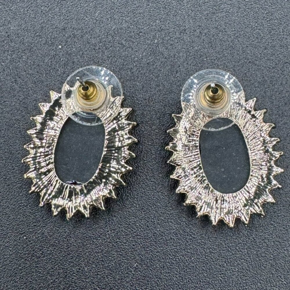 Smokey Rhinestone and Black White Cameo Pierced Earrings