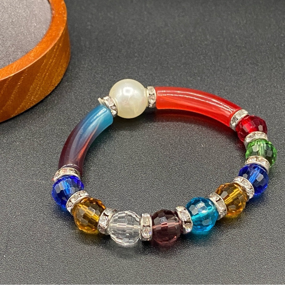 Vibrant Crystal & Ombré Lucite Y2K Stretch Bracelet