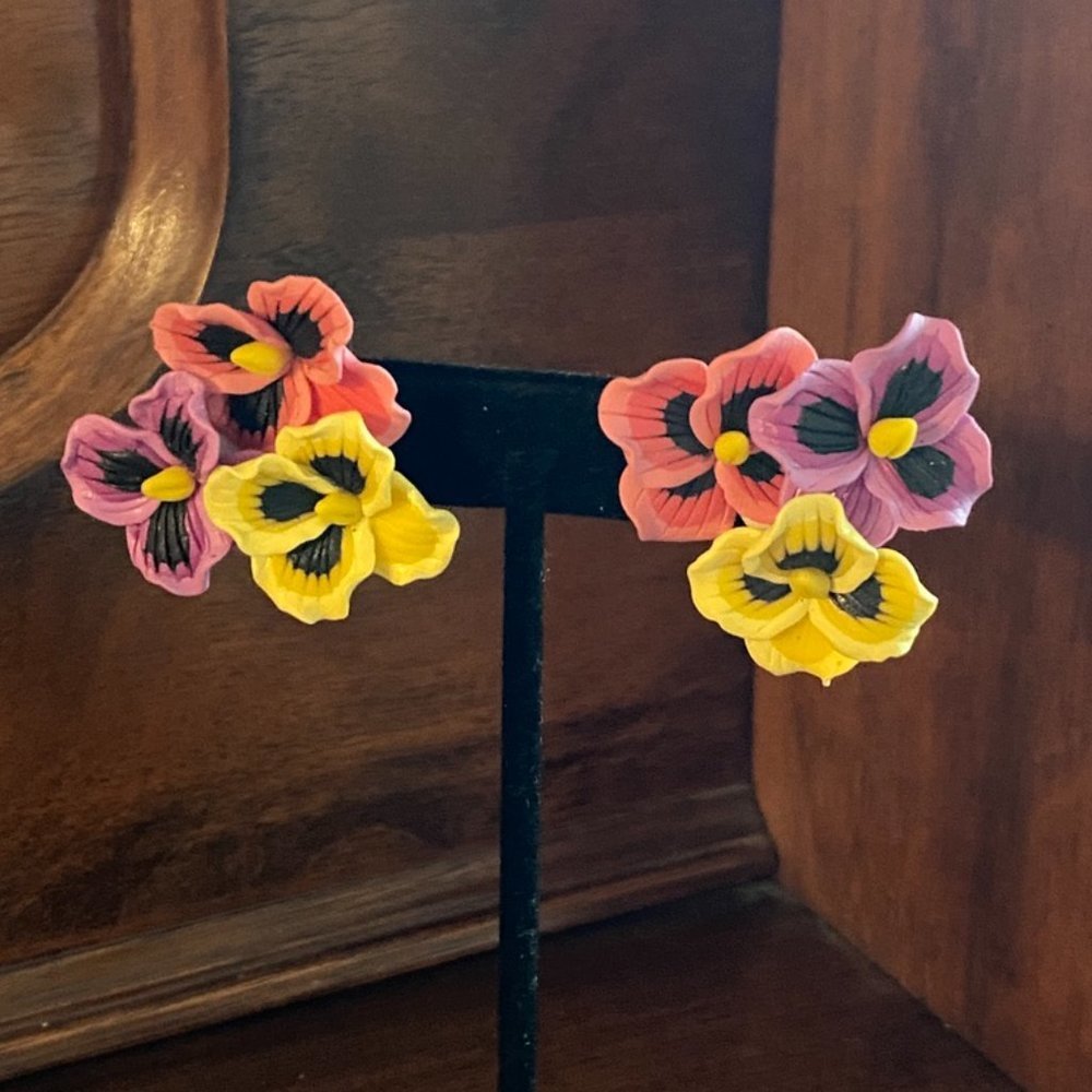 Pansy Flower Bunch Polymer Push Back Earrings